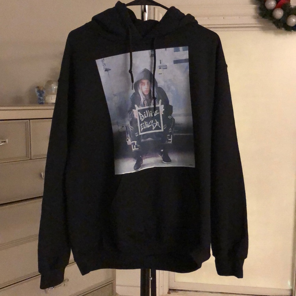 $15 SALE Billie Eilish hoodie(buy2get2free)